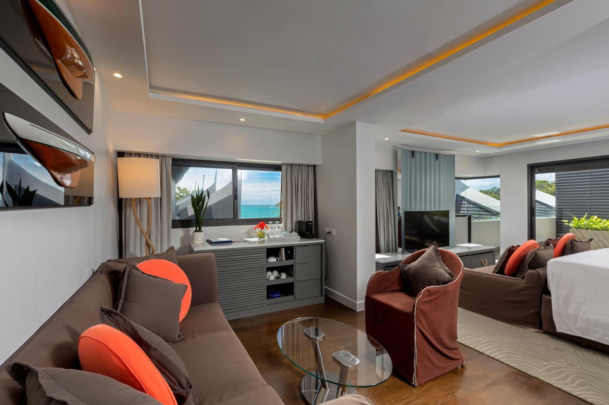 เดอะ โบทเฮ้าส์ ภูเก็ต  Hotel หาดกะตะ ภายนอก รูปภาพ