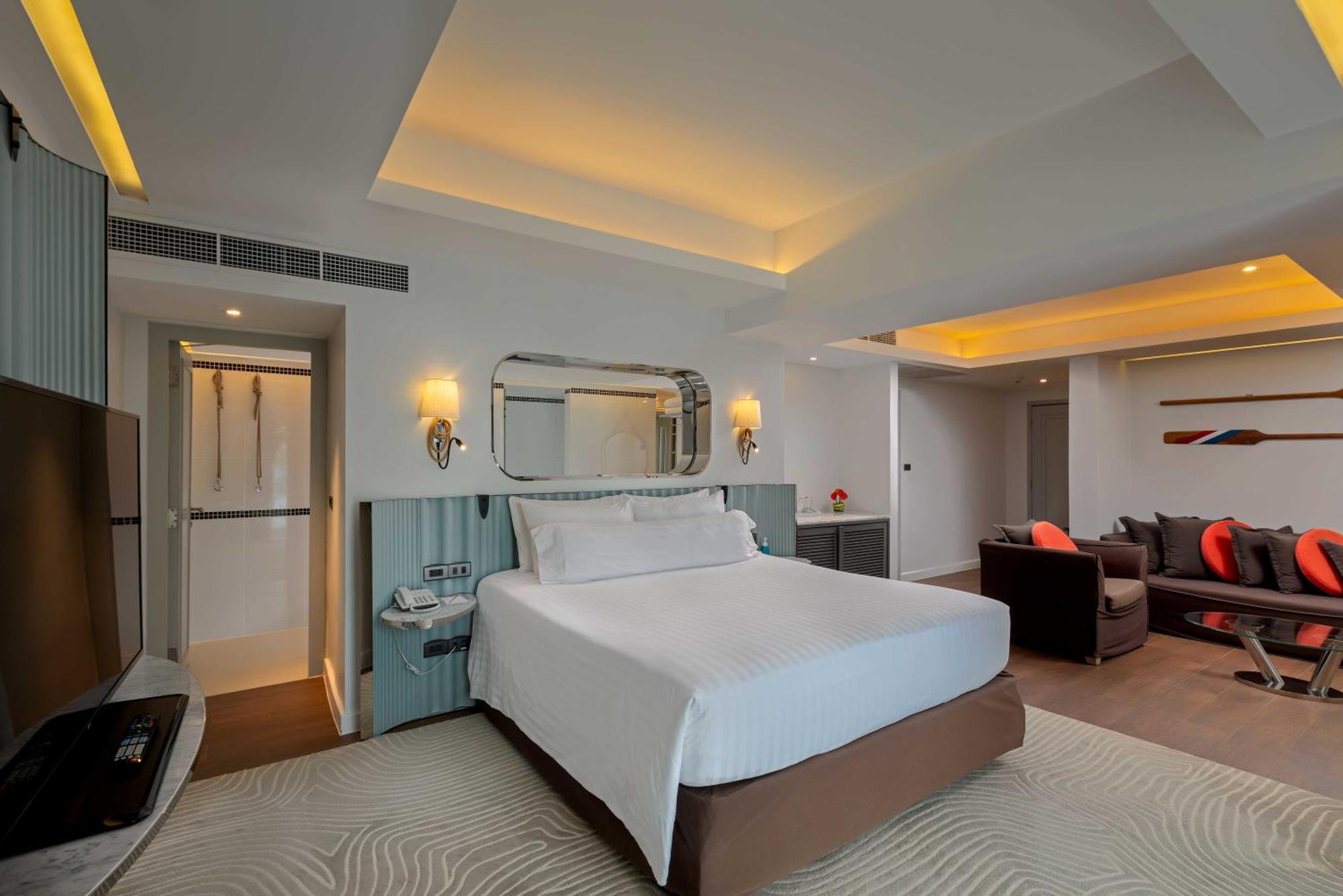 เดอะ โบทเฮ้าส์ ภูเก็ต  Hotel หาดกะตะ ภายนอก รูปภาพ