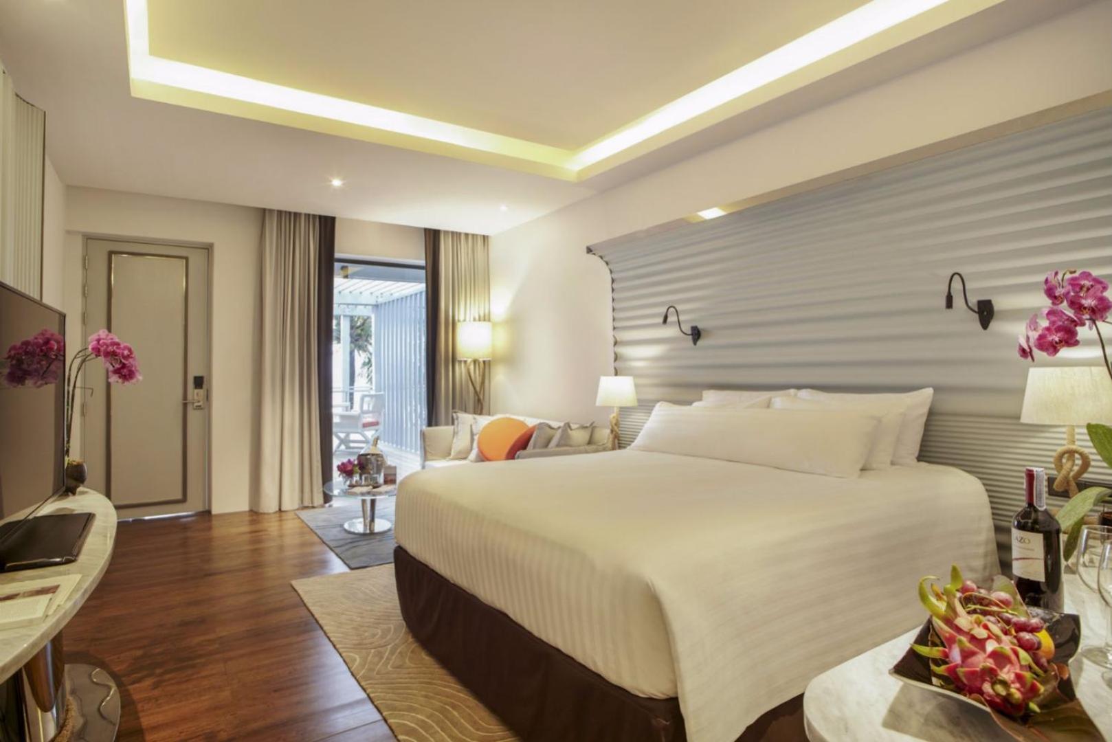 เดอะ โบทเฮ้าส์ ภูเก็ต  Hotel หาดกะตะ ภายนอก รูปภาพ